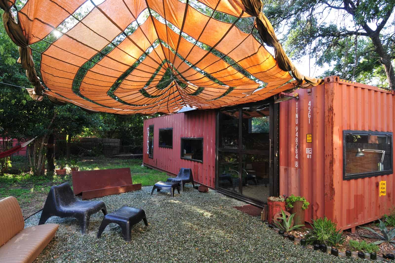 You are currently viewing Transforming a Shipping Container into a Backyard Shed